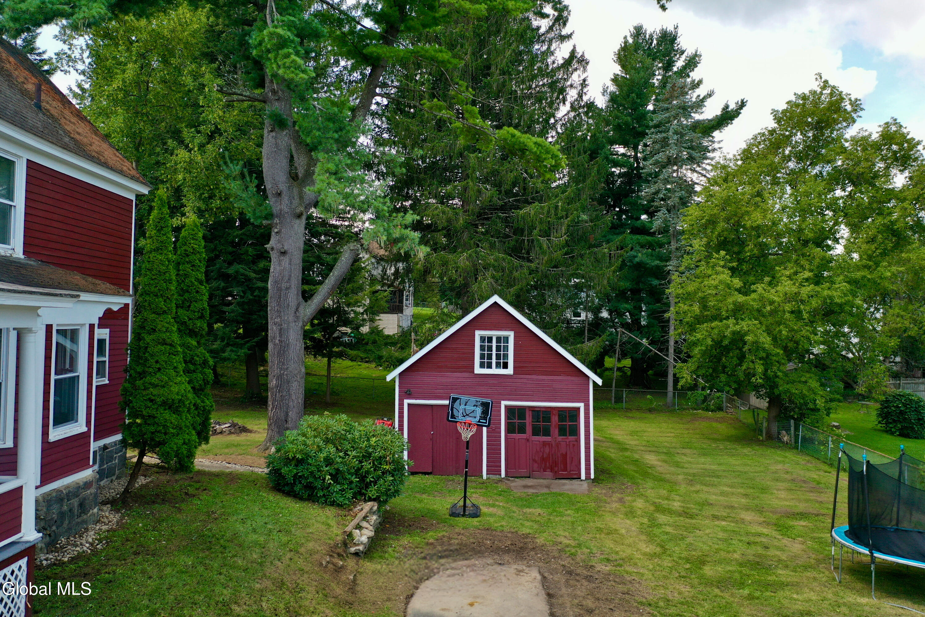 19 Whitmore Avenue Johnstown NY 12095