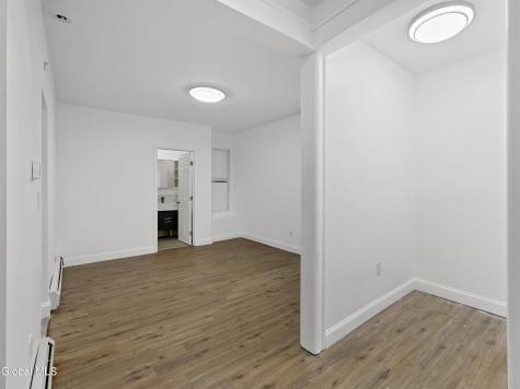 78 Middleburgh Street Troy NY 12180