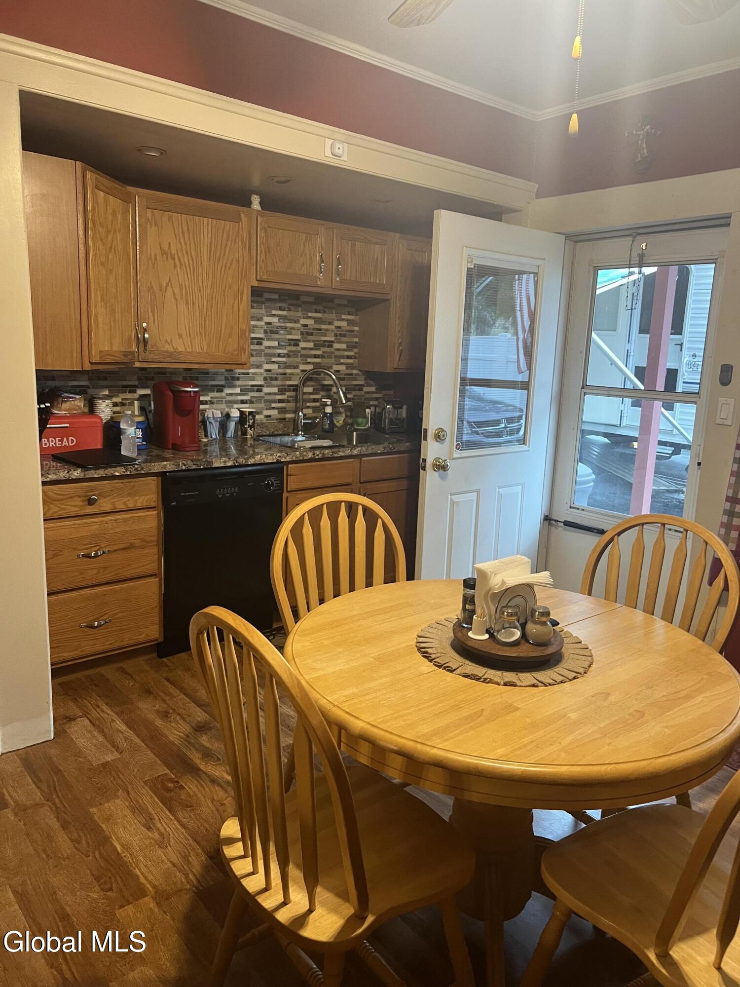 23 Nellis Street Nelliston NY 13410