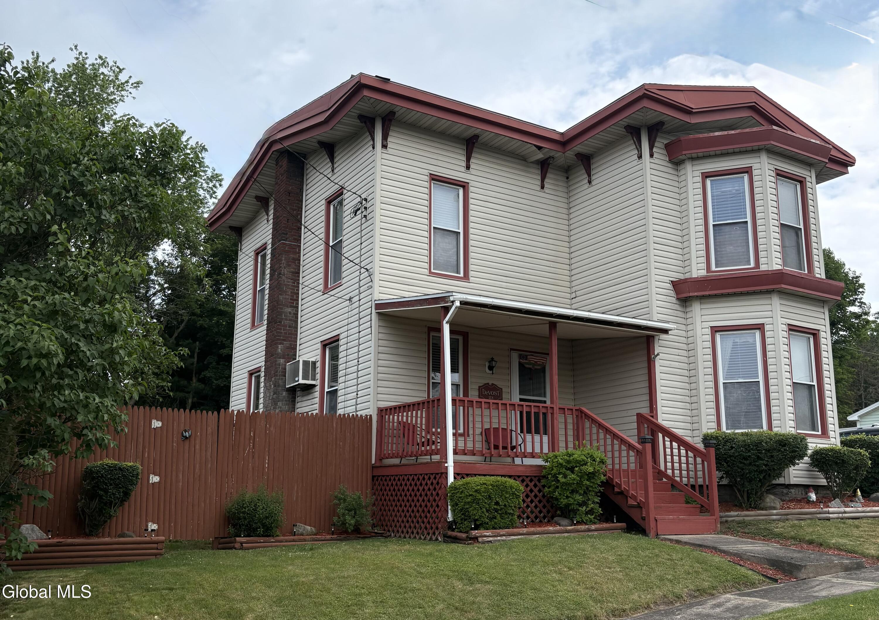 23 Nellis Street Nelliston NY 13410