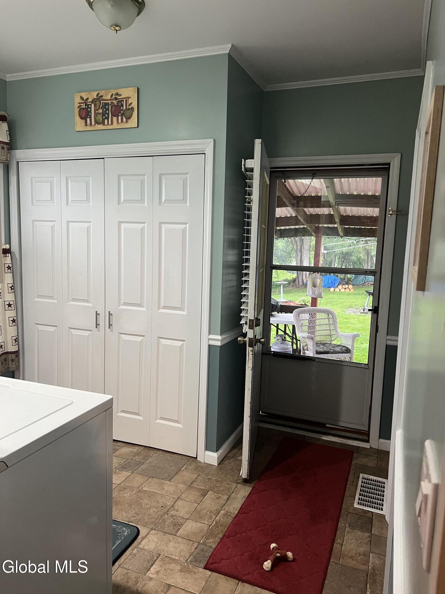 23 Nellis Street Nelliston NY 13410