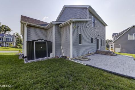 18 Rysedorph Lane Rensselaer NY 12144