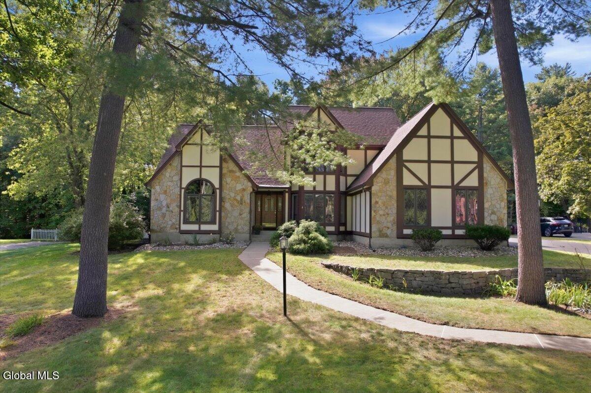 21 Timberwick Drive Halfmoon NY 12065
