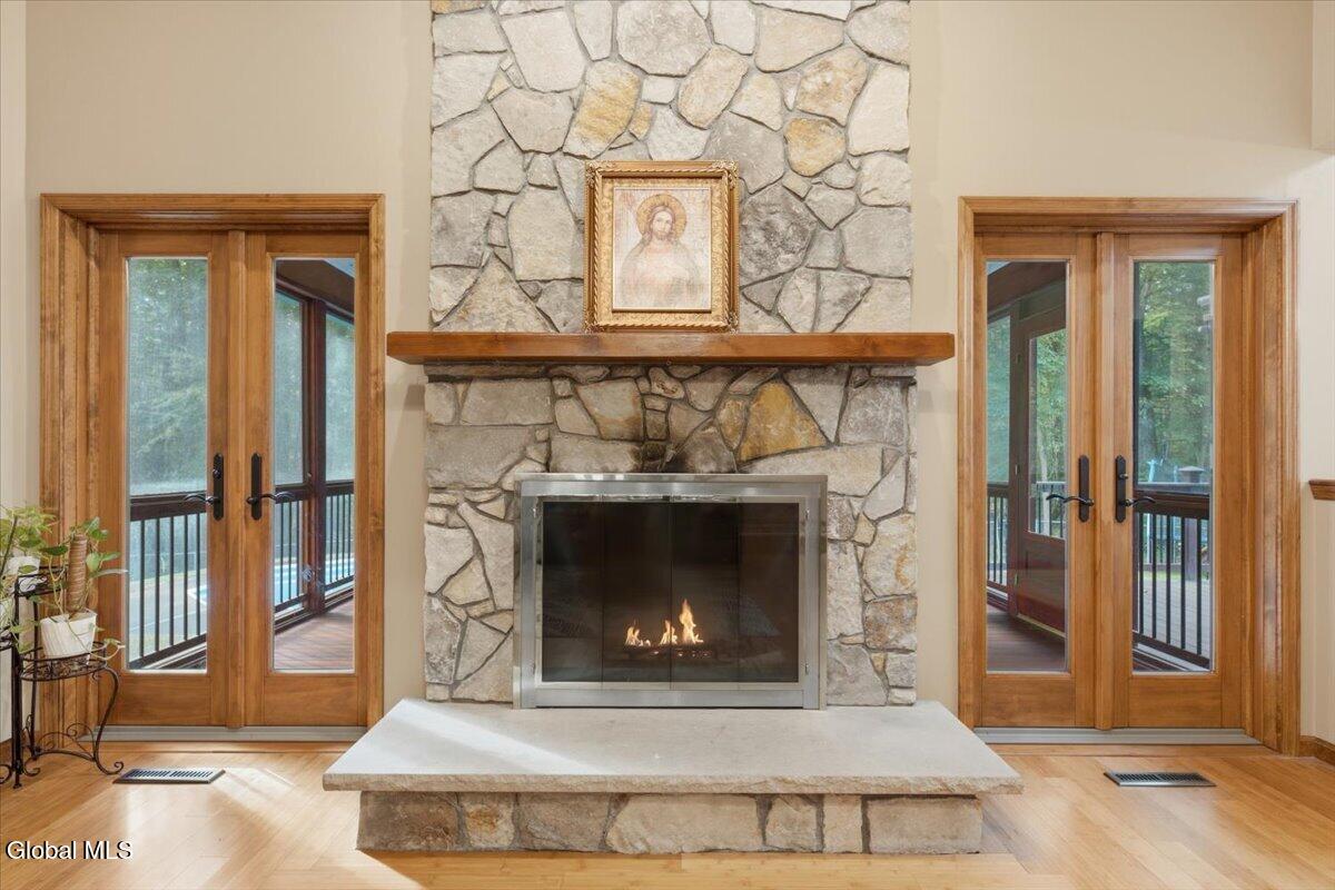 21 Timberwick Drive Halfmoon NY 12065