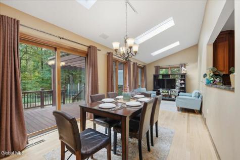 21 Timberwick Drive Halfmoon NY 12065