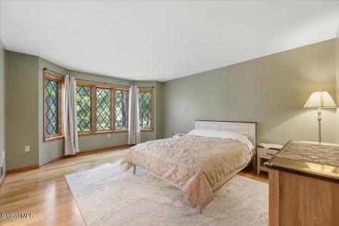21 Timberwick Drive Halfmoon NY 12065