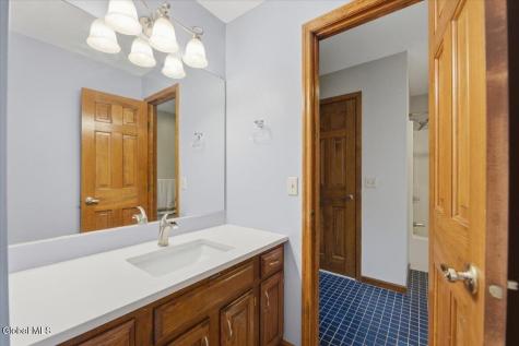 21 Timberwick Drive Halfmoon NY 12065