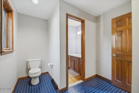 21 Timberwick Drive Halfmoon NY 12065