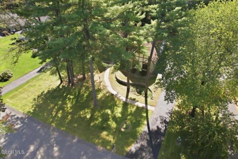 21 Timberwick Drive Halfmoon NY 12065