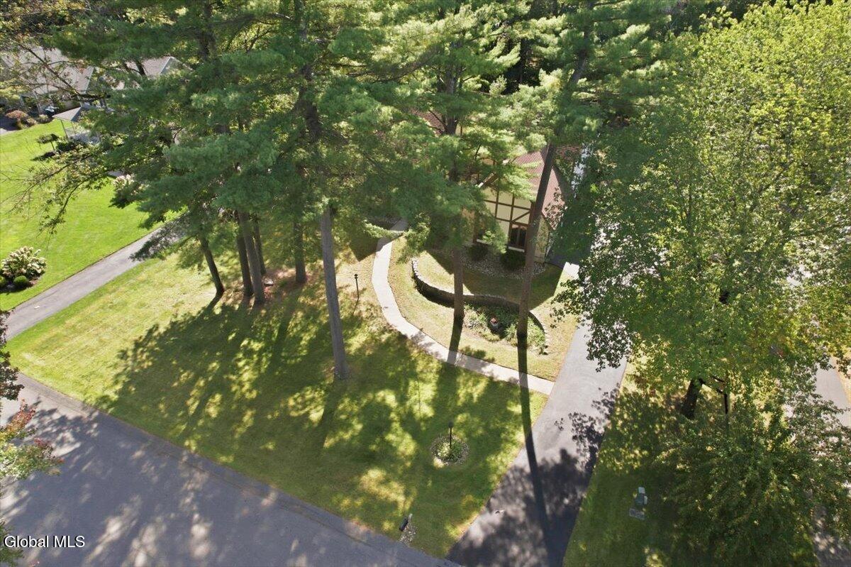 21 Timberwick Drive Halfmoon NY 12065