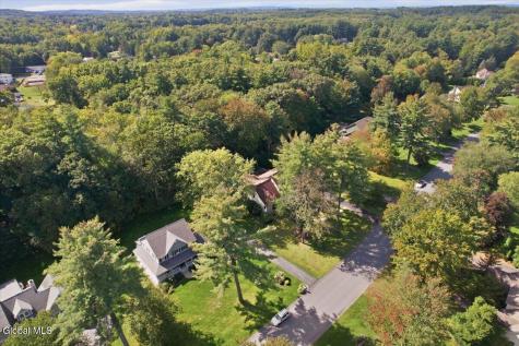 21 Timberwick Drive Halfmoon NY 12065