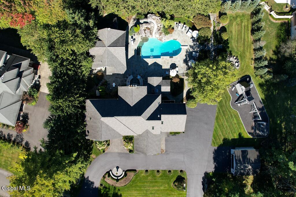 611 Bedford Square Albany NY 12203