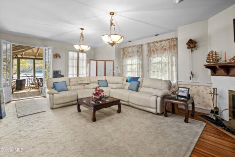 43 Paxton Road Lake George NY 12845