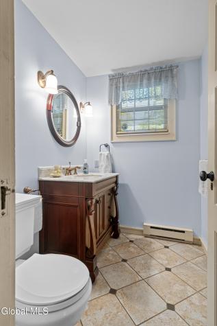 43 Paxton Road Lake George NY 12845