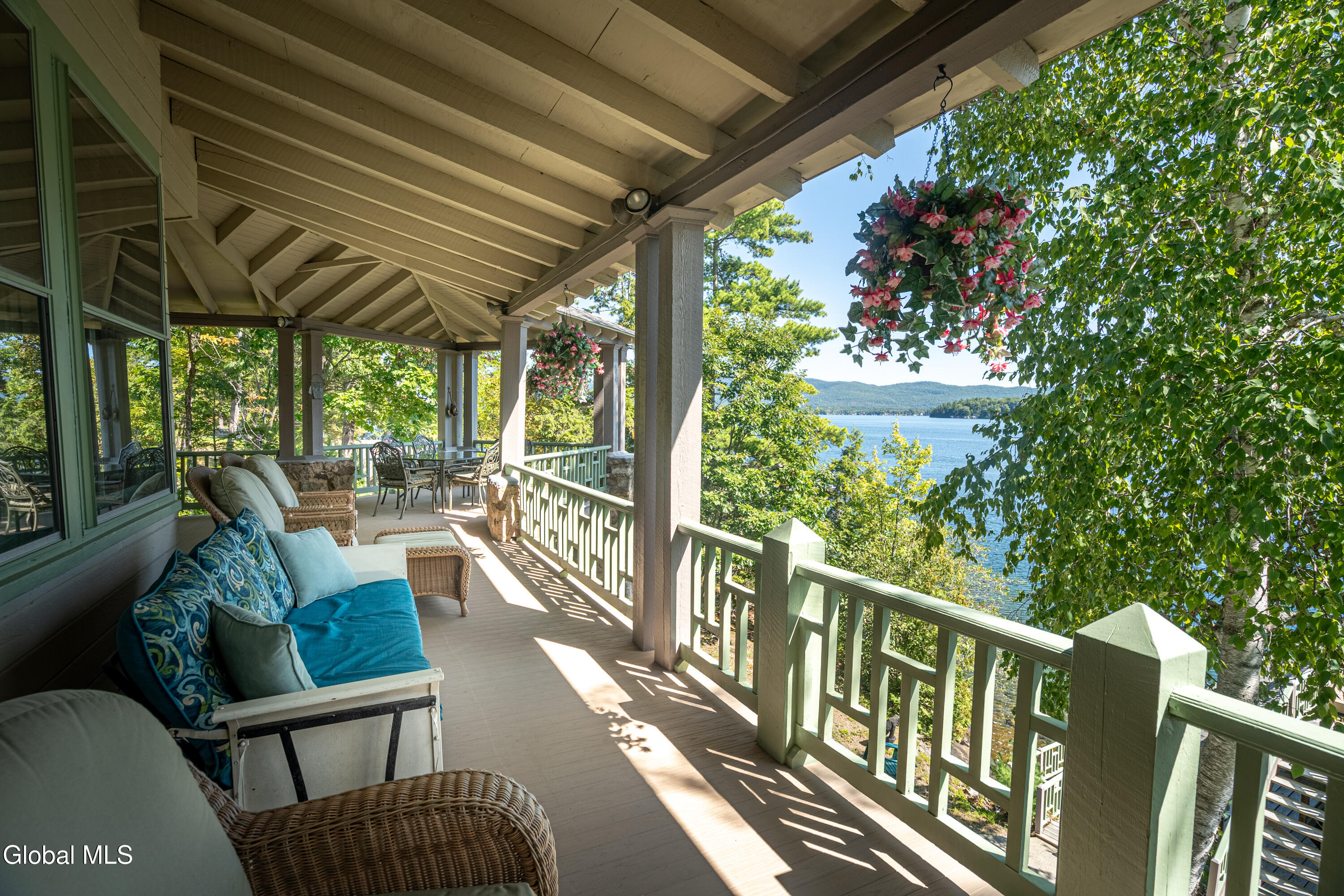 43 Paxton Road Lake George NY 12845