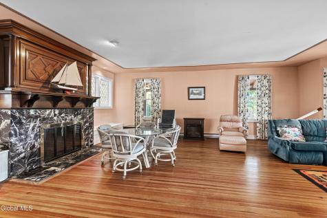 43 Paxton Road Lake George NY 12845