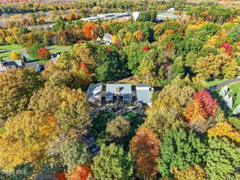 32 Shaker Bay Road Latham NY 12110