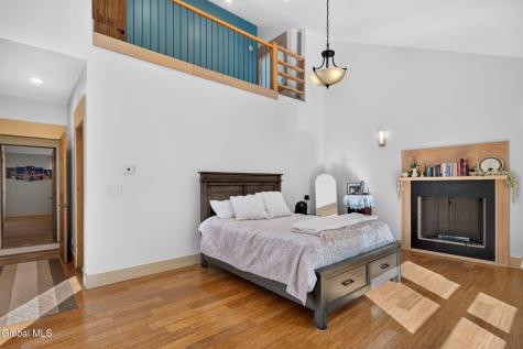 32 Shaker Bay Road Latham NY 12110