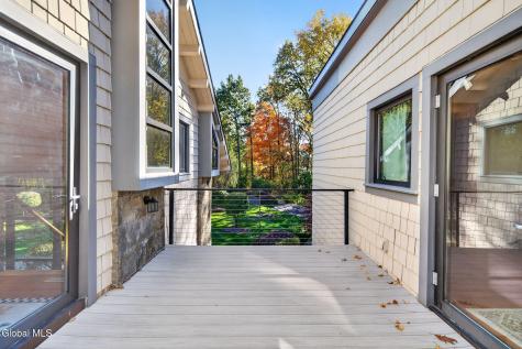 32 Shaker Bay Road Latham NY 12110