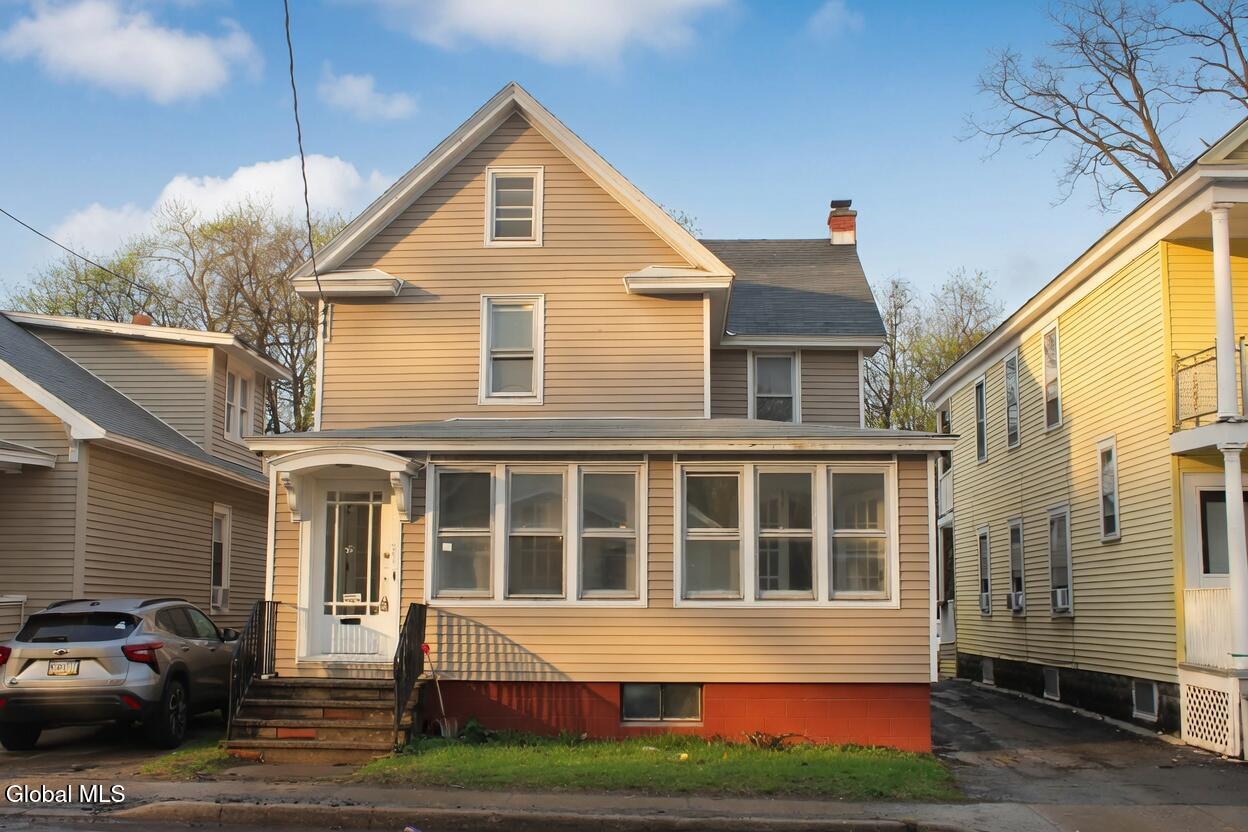 261 Altamont Avenue Schenectady NY 12304
