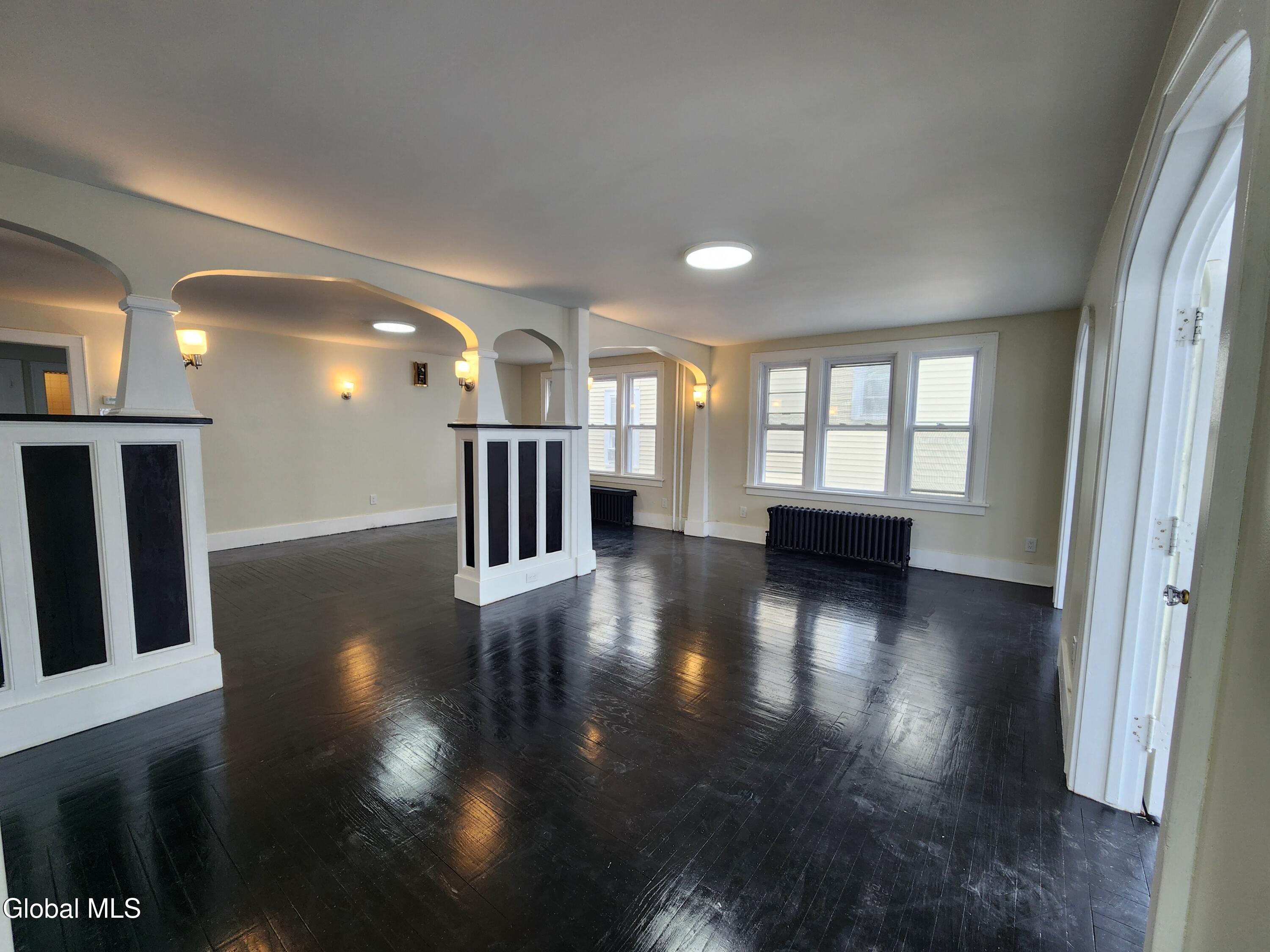 261 Altamont Avenue Schenectady NY 12304