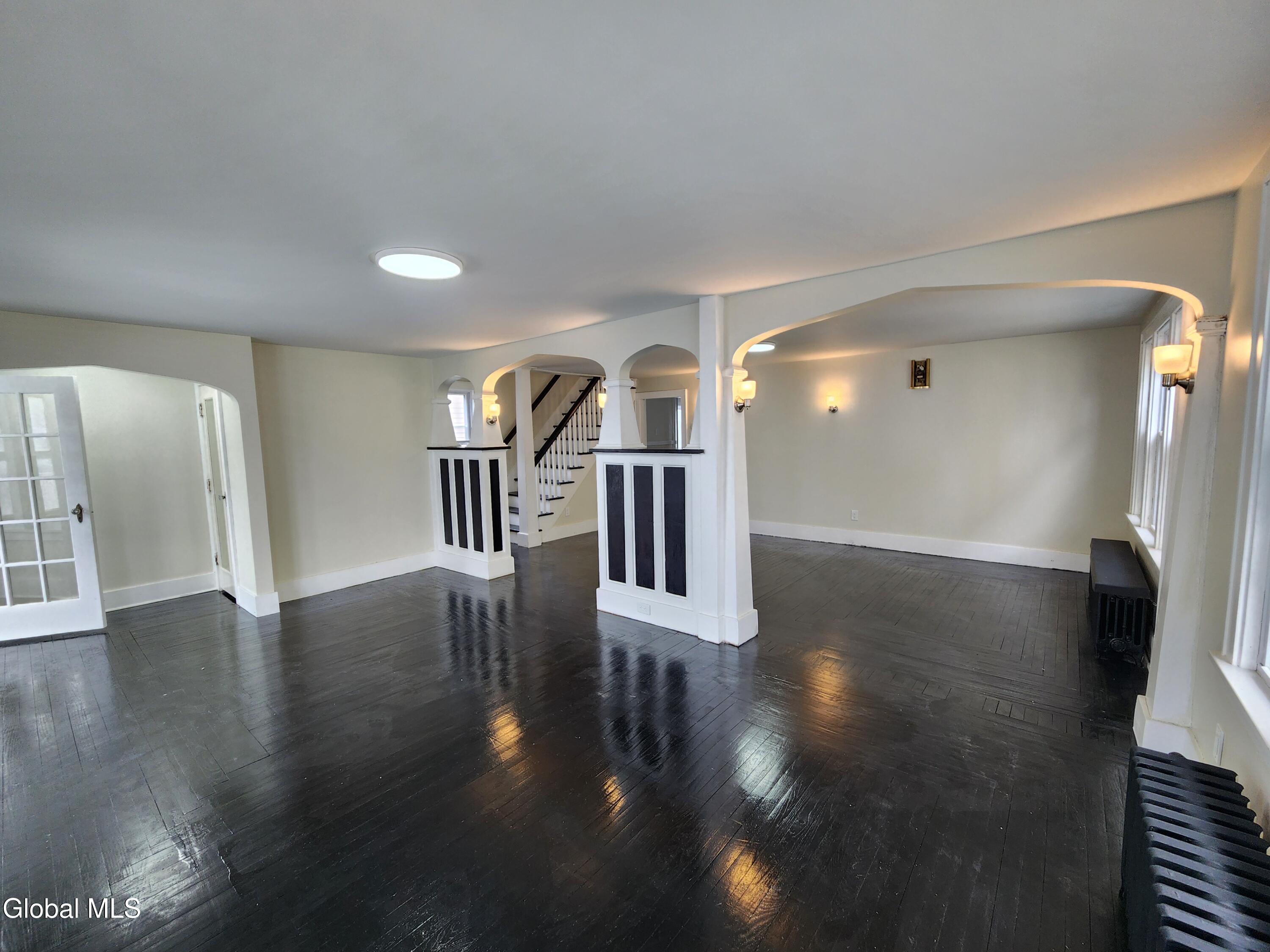 261 Altamont Avenue Schenectady NY 12304