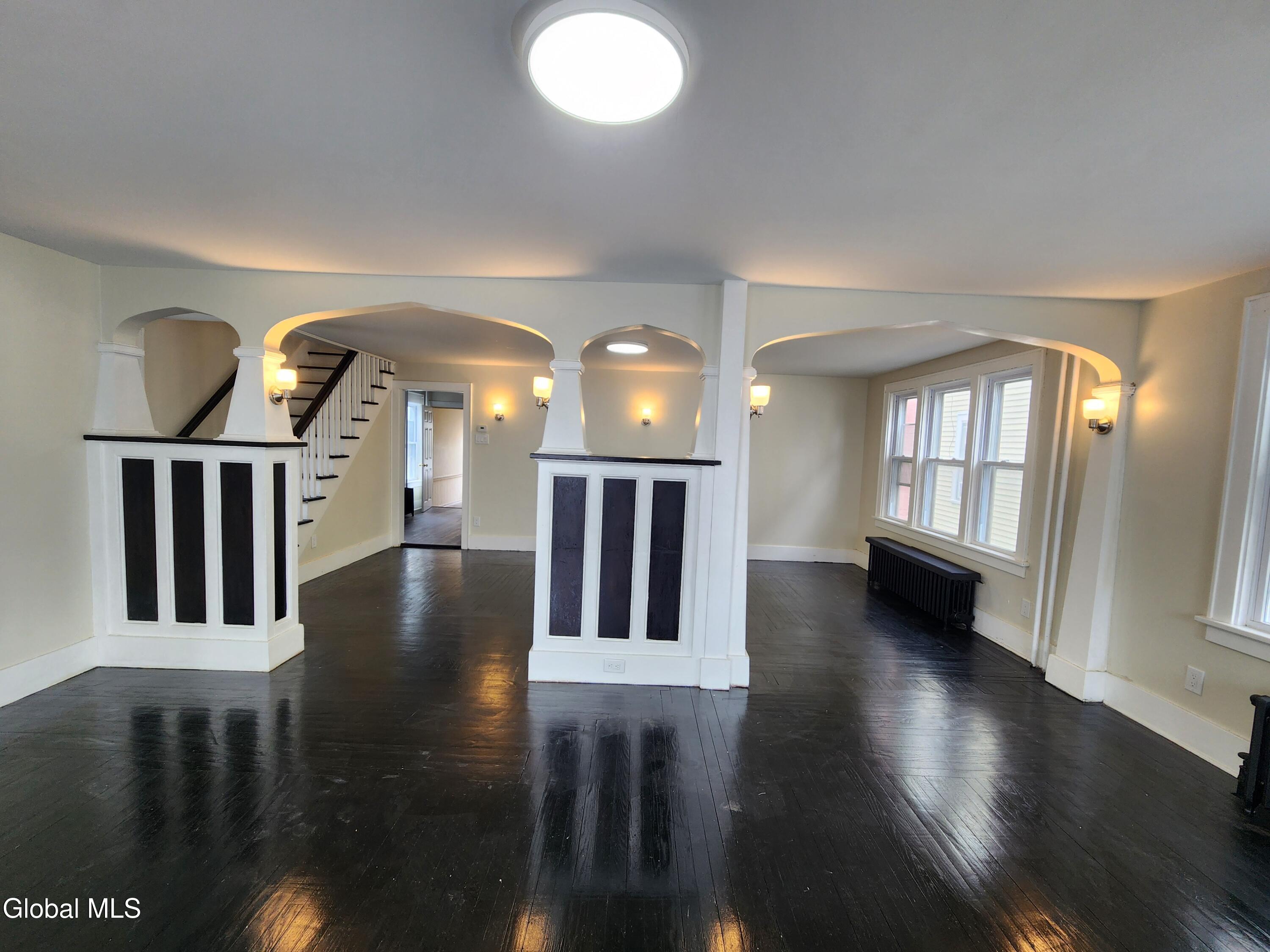 261 Altamont Avenue Schenectady NY 12304