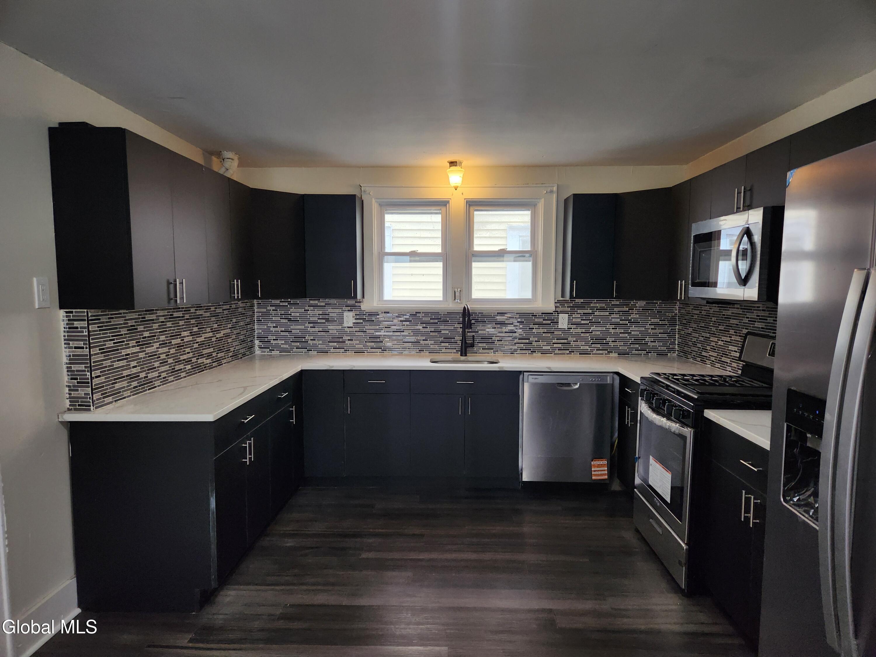 261 Altamont Avenue Schenectady NY 12304