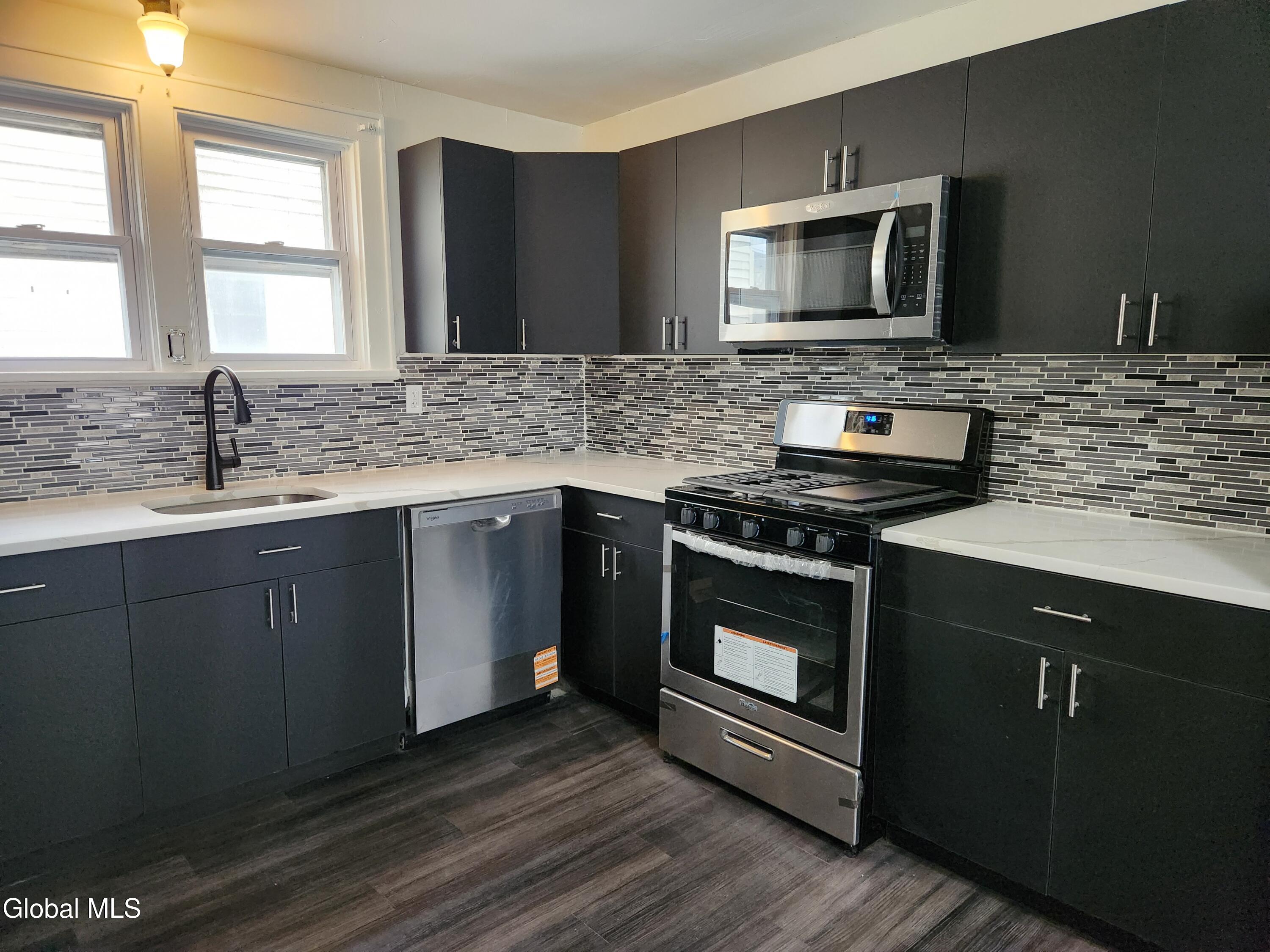 261 Altamont Avenue Schenectady NY 12304