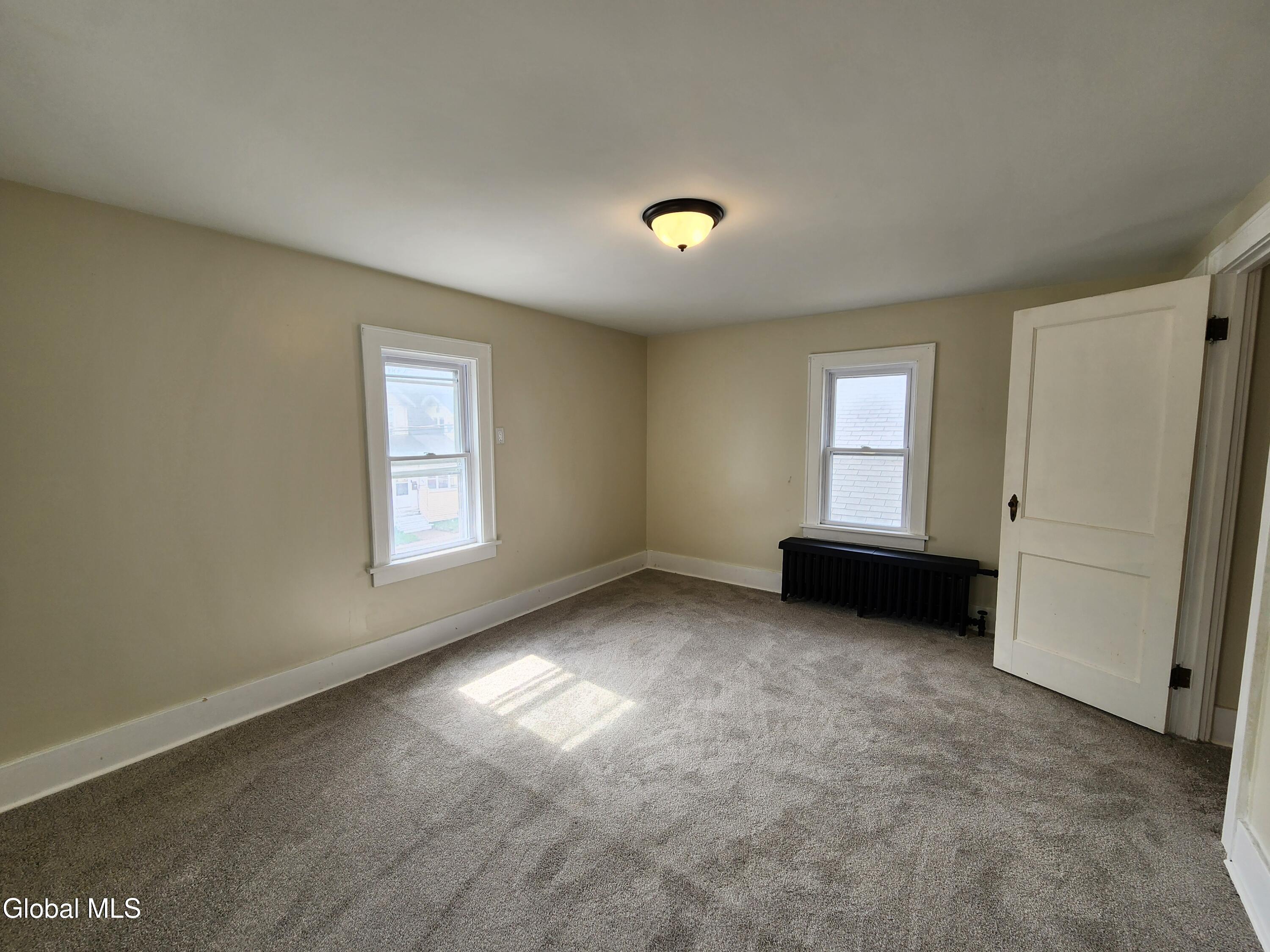 261 Altamont Avenue Schenectady NY 12304
