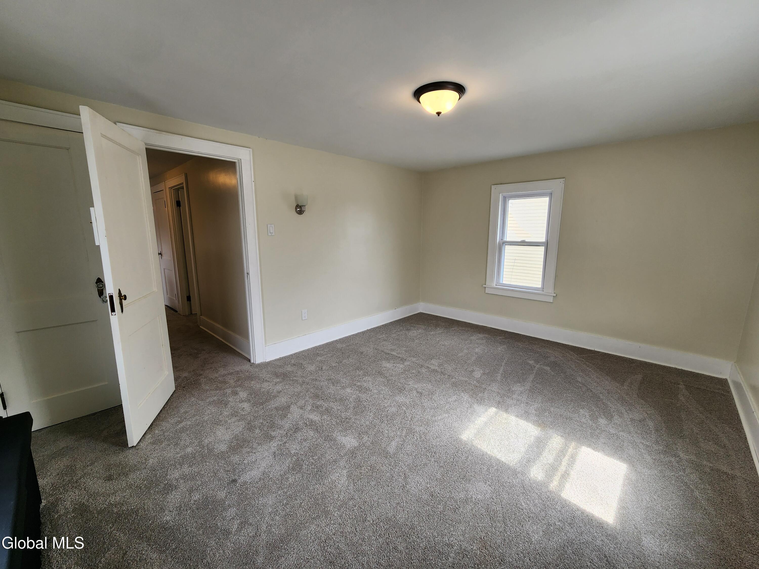 261 Altamont Avenue Schenectady NY 12304