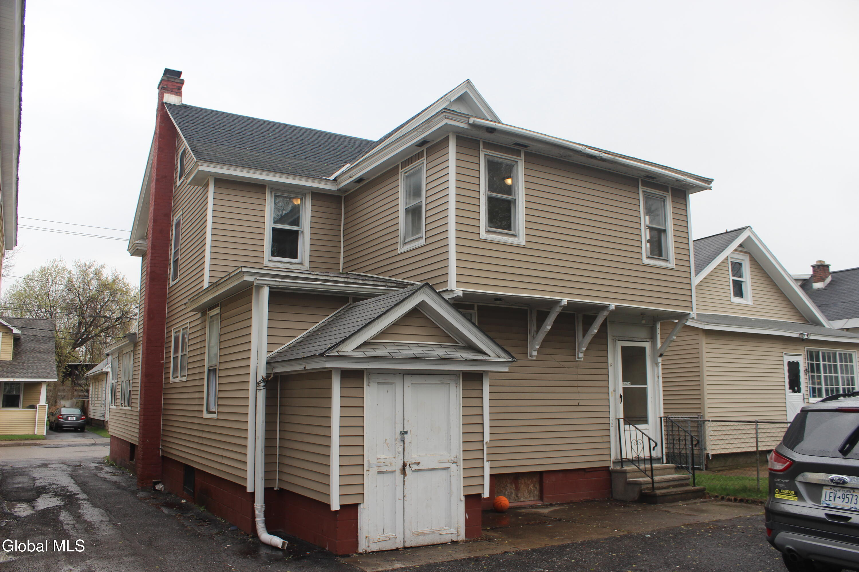 261 Altamont Avenue Schenectady NY 12304