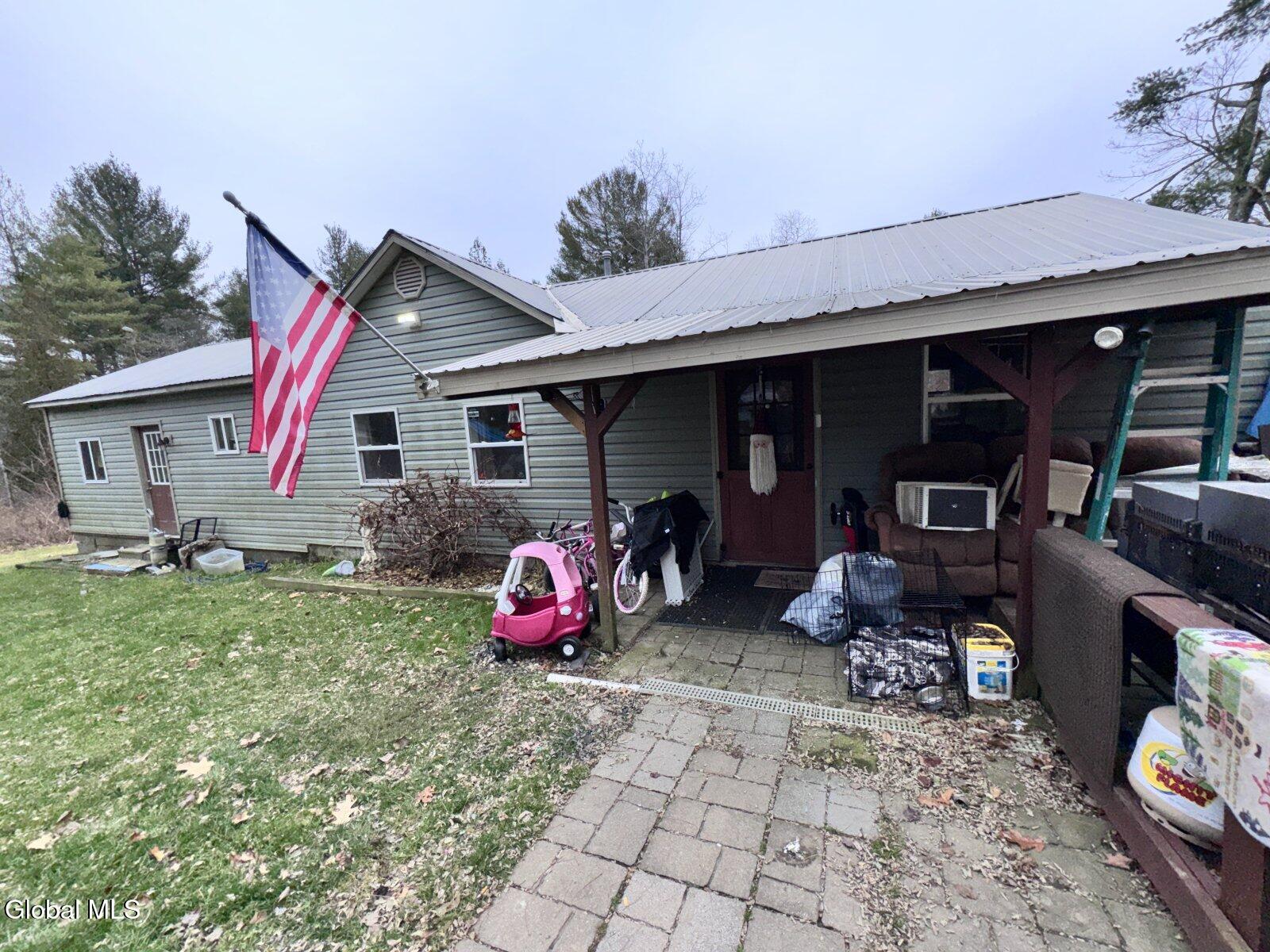 1427 North Road Glenville NY 12010