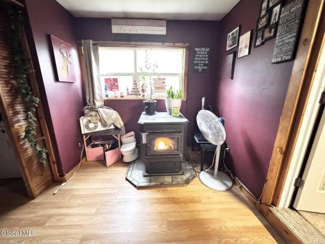 1427 North Road Glenville NY 12010