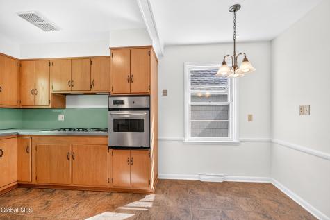 30 Clarkson Road Delmar NY 12054