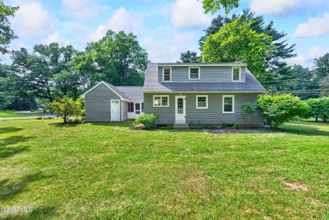 30 Clarkson Road Delmar NY 12054