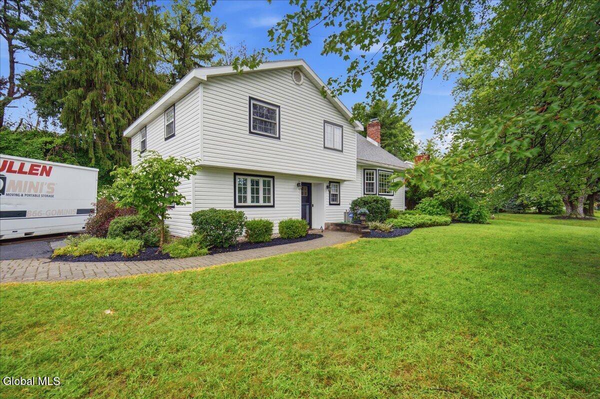 7 Eberle Road Latham NY 12110