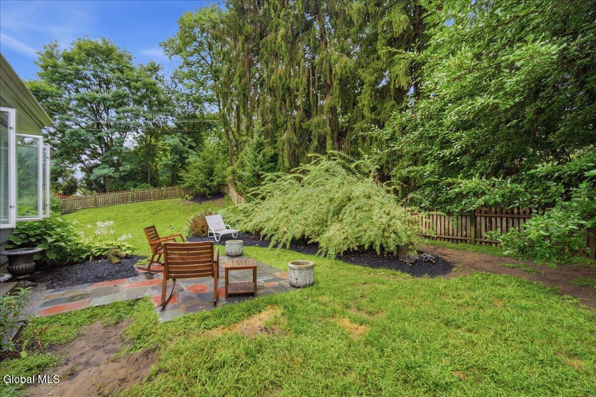 7 Eberle Road Latham NY 12110