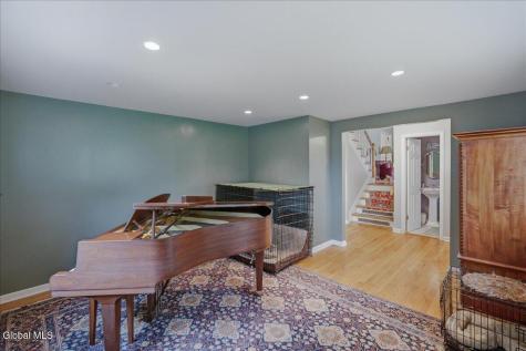 7 Eberle Road Latham NY 12110