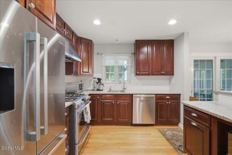 7 Eberle Road Latham NY 12110