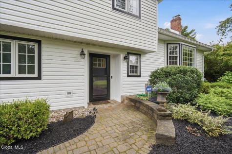 7 Eberle Road Latham NY 12110