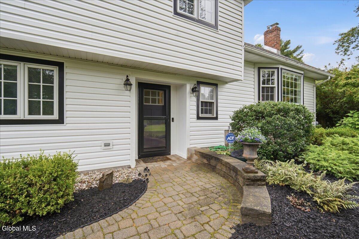 7 Eberle Road Latham NY 12110