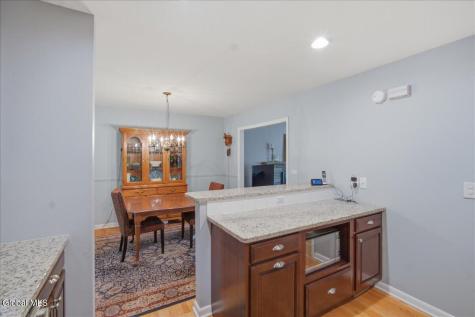 7 Eberle Road Latham NY 12110