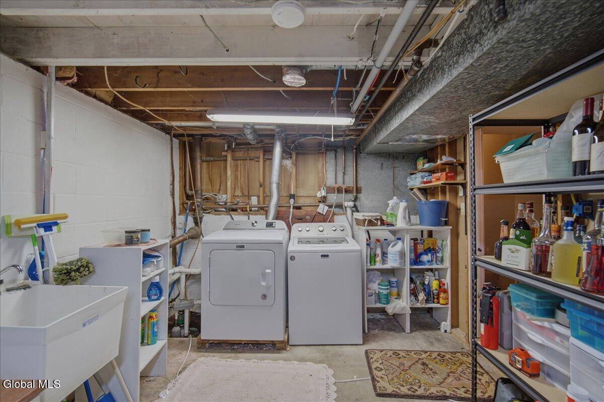 7 Eberle Road Latham NY 12110