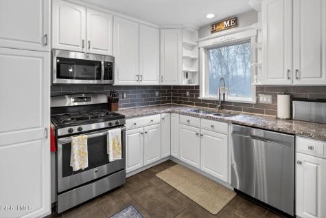 766 Westmoreland Drive Niskayuna NY 12309