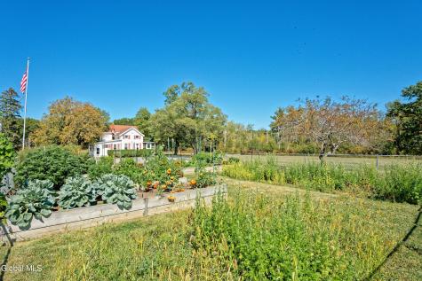 100 Bally Bay Lane Altamont NY 12009