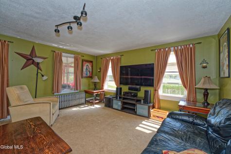 100 Bally Bay Lane Altamont NY 12009