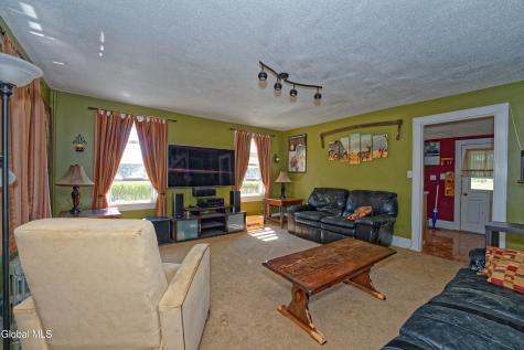 100 Bally Bay Lane Altamont NY 12009