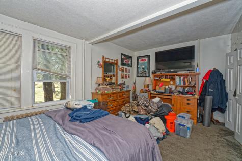 100 Bally Bay Lane Altamont NY 12009