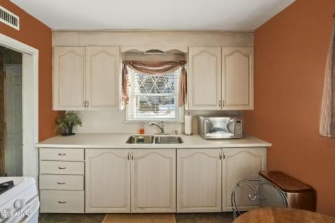 2 Hillside Drive Wynantskill NY 12198